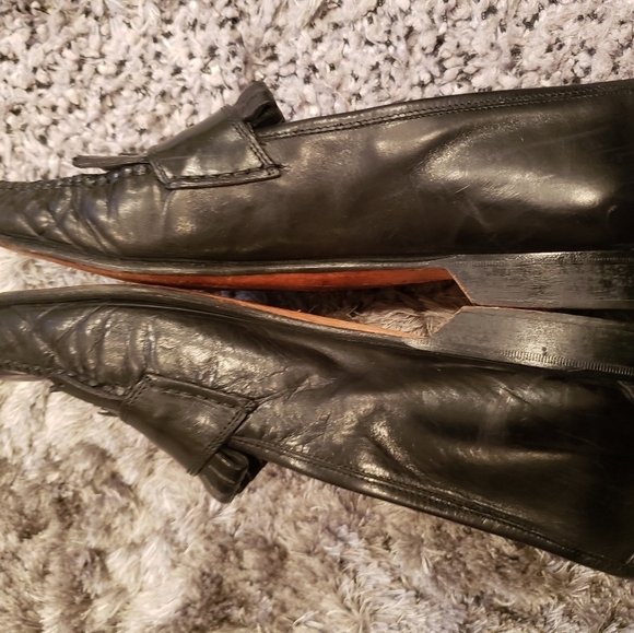 Johnston Murphy Domani Mens 11 Black Leather Wingtip Tassel Loafers Shoes Italy